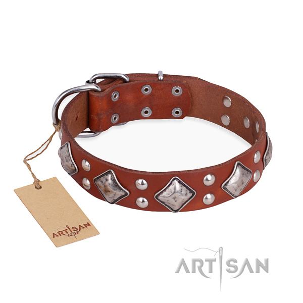 Handy use exquisite dog collar with durable buckle